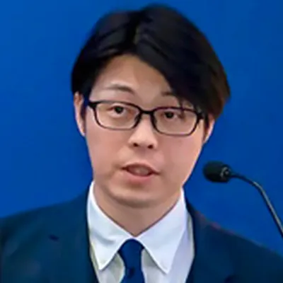 審査員2